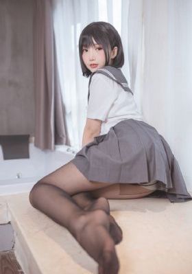 大香伊蕉人在播放2019_中英字幕1080
